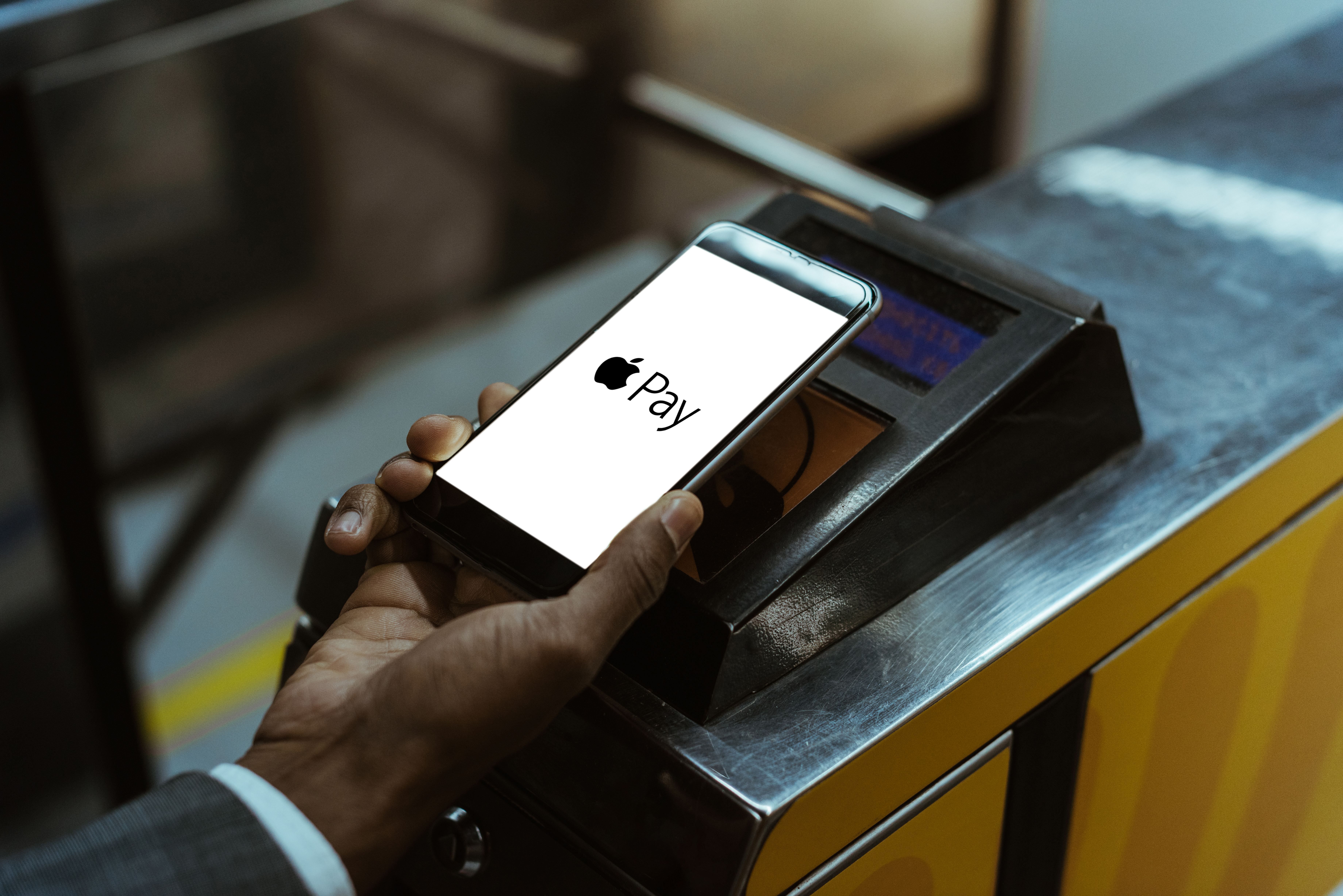 Why you should start using Apple Pay