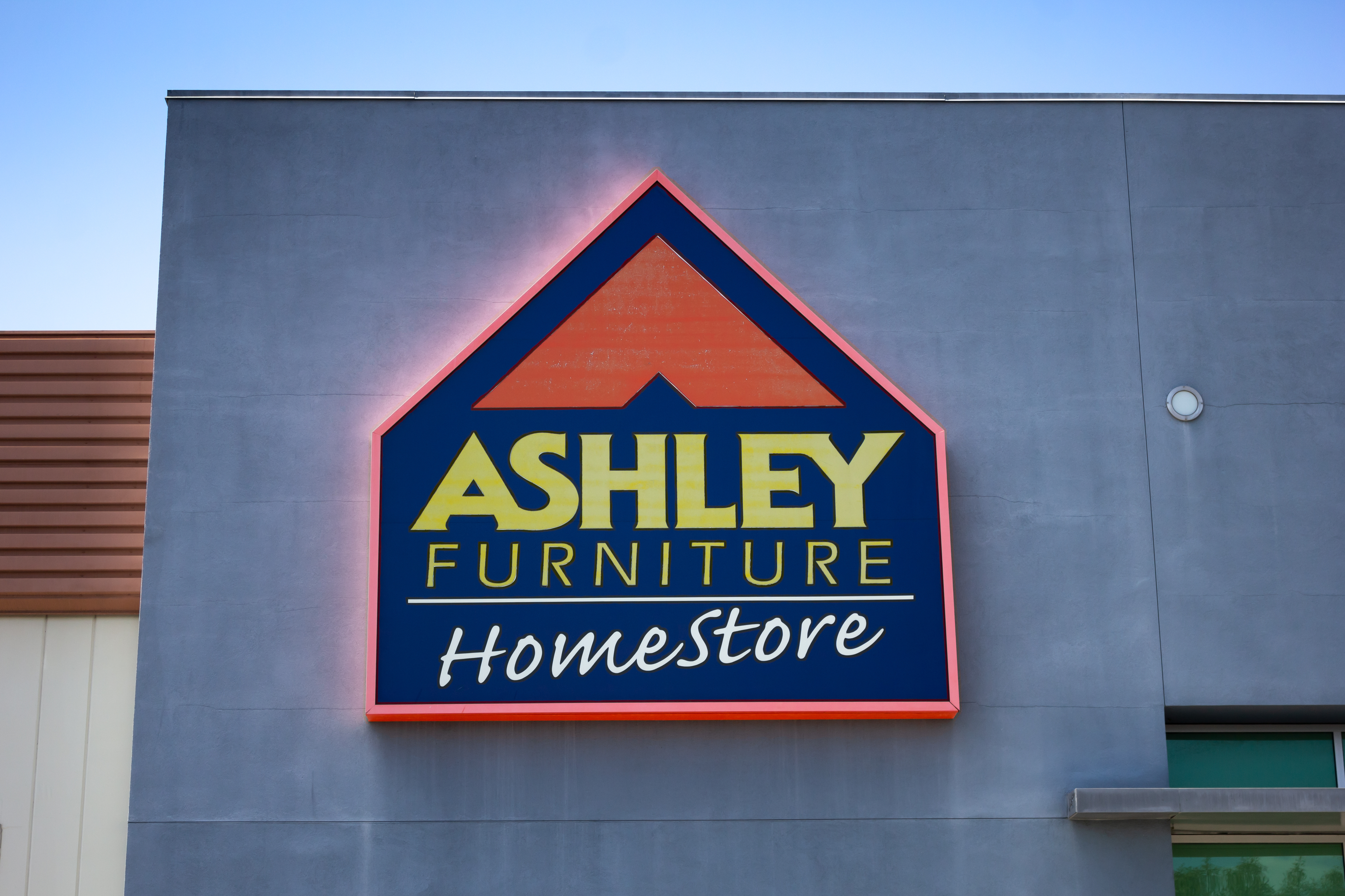 Ashley Furniture storefront