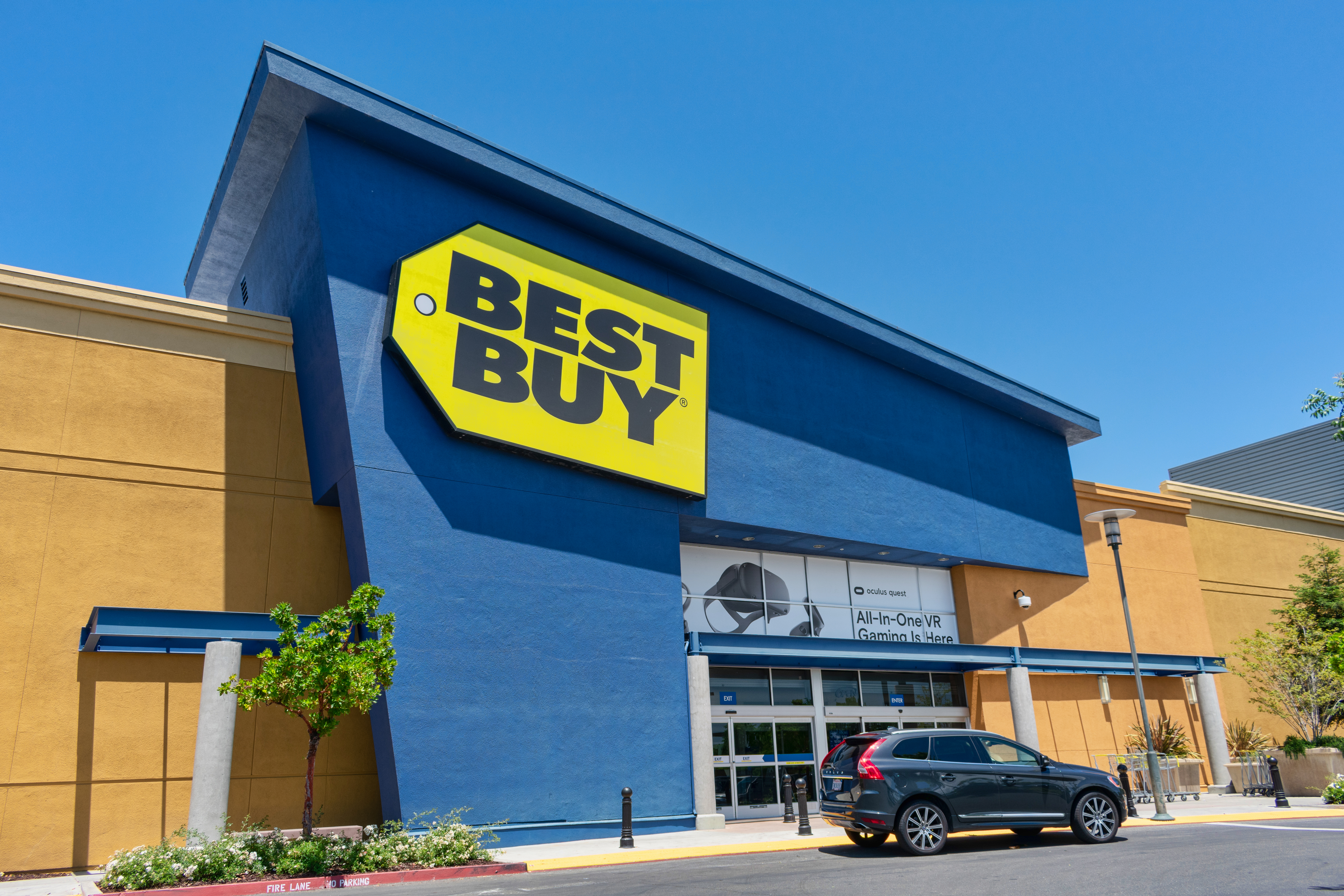 The best money-saving hacks for shopping at Best Buy