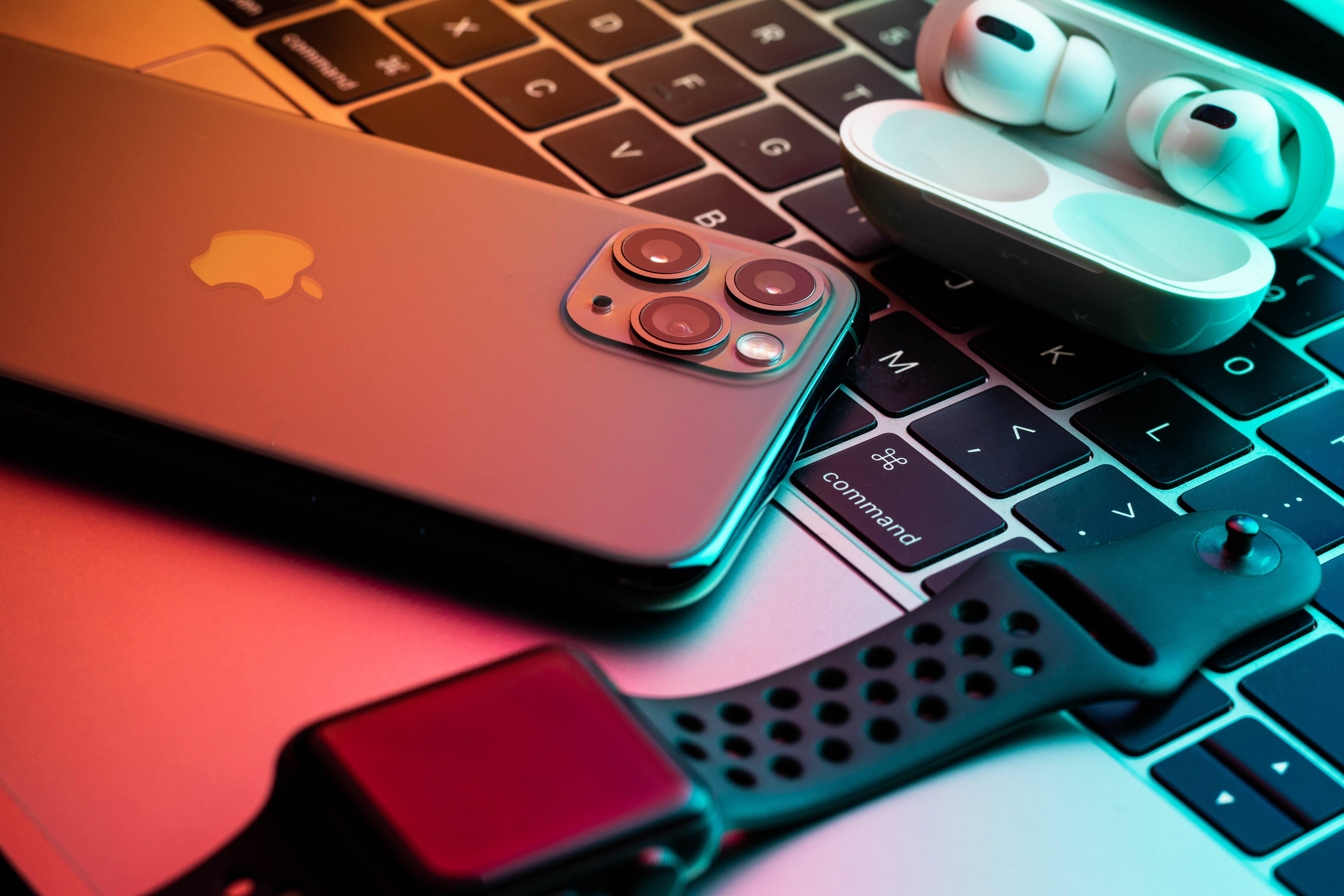 The best hacks to save money on Apple products